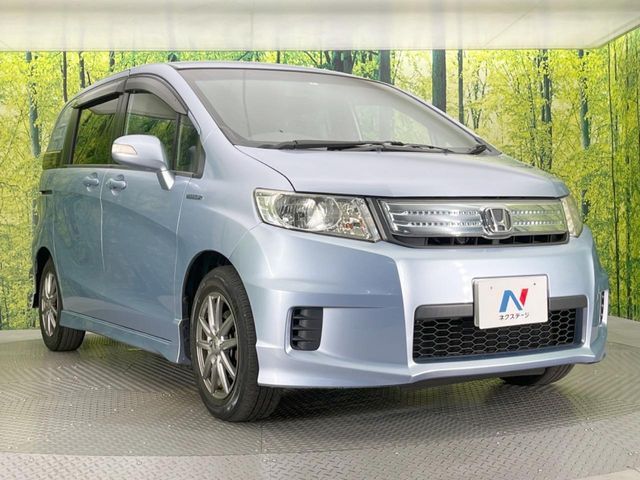 HONDA FREED Spike HYBRID 2013