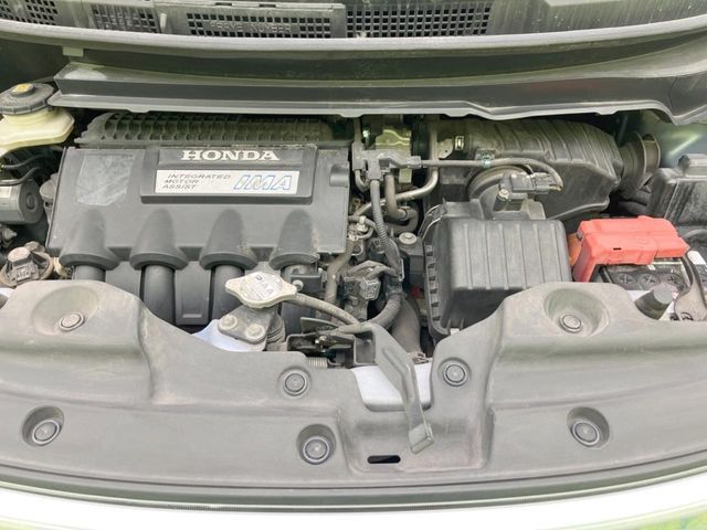 HONDA FREED Spike HYBRID 2013