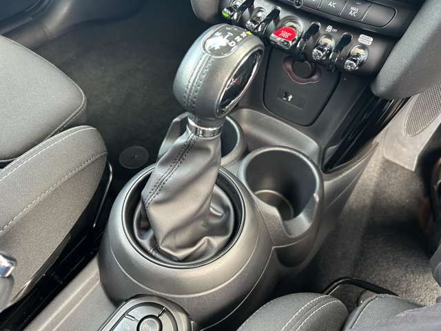 BMW MINI COOPER SD 2020