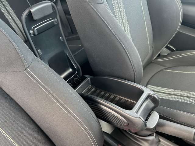 BMW MINI COOPER SD 2020