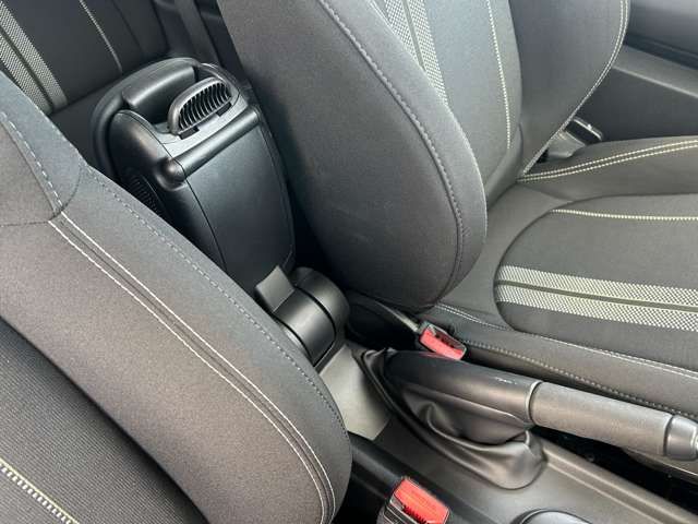 BMW MINI COOPER SD 2020