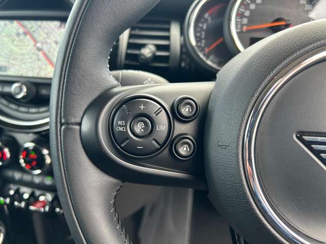 BMW MINI COOPER SD 2020