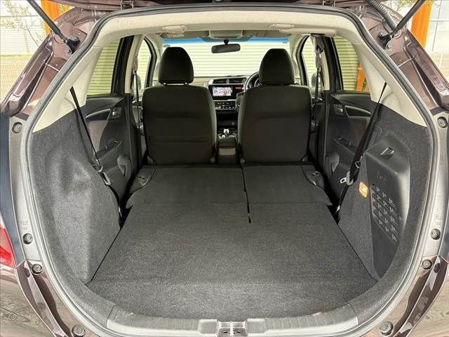 HONDA FIT HYBRID 2016