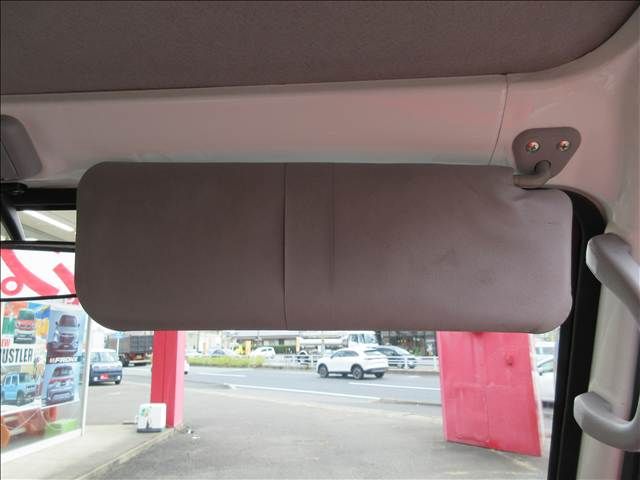 NISSAN CLIPPER truck 4WD 2013