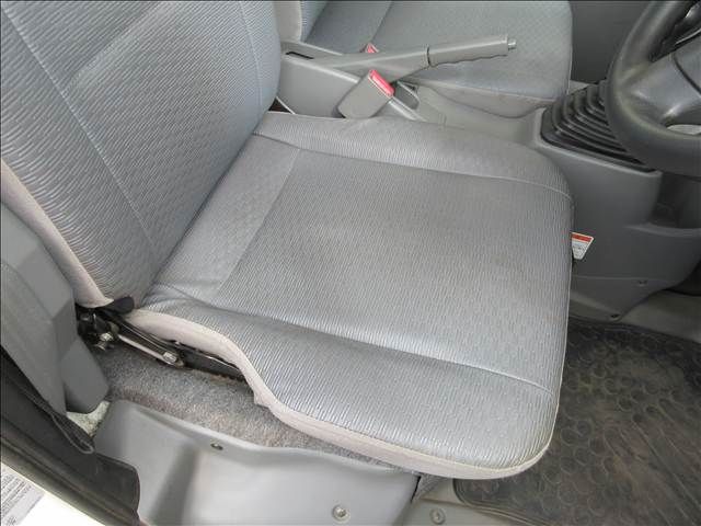 NISSAN CLIPPER truck 4WD 2013