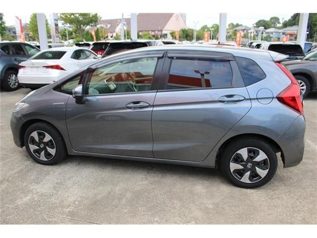HONDA FIT HYBRID 2018