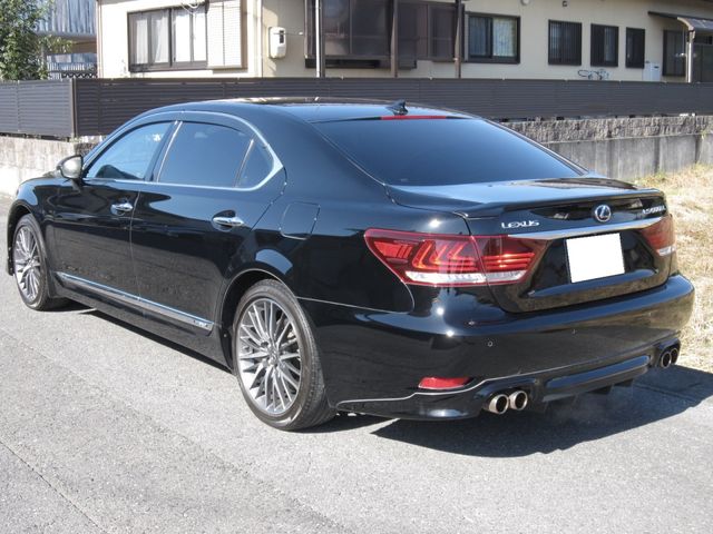TOYOTA LEXUS LS600hL 2012