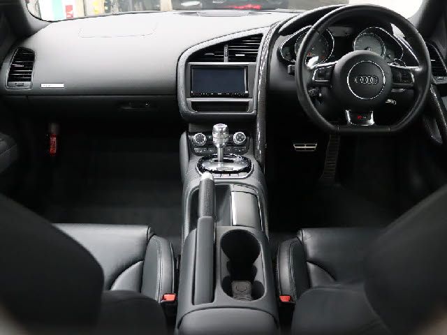 AUDI AUDI R8 2014