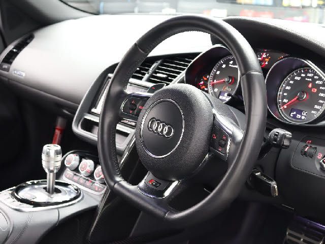 AUDI AUDI R8 2014