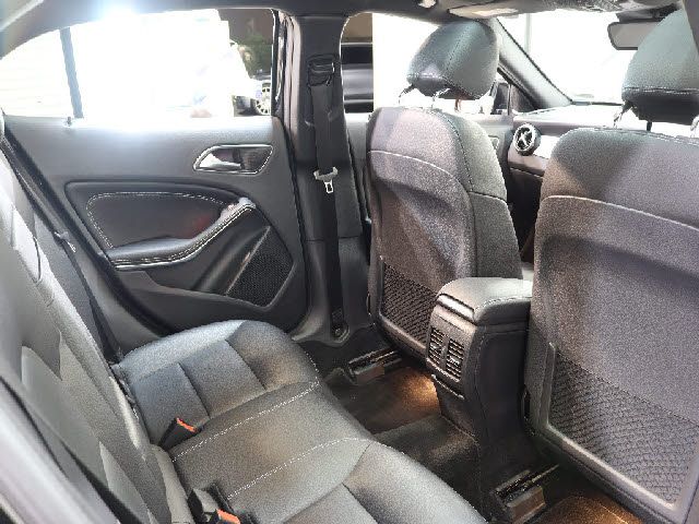 MERCEDES BENZ MERCEDES BENZ GLA class 2018