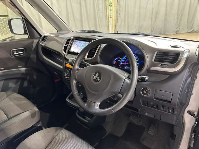 MITSUBISHI DELICA D:2 2WD 2012