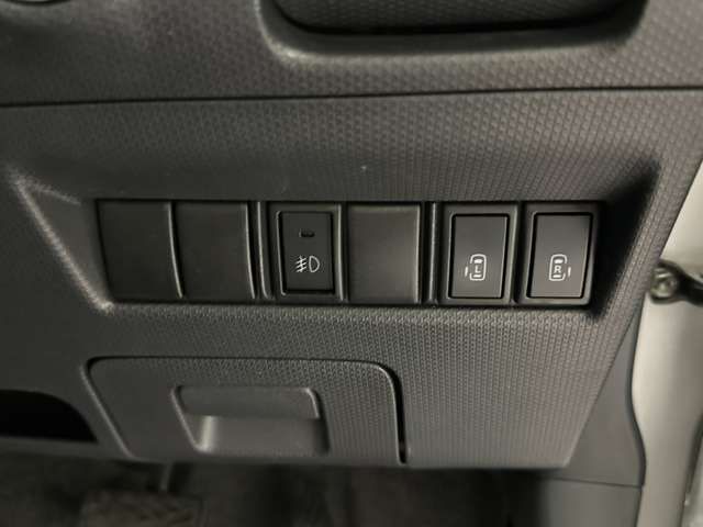 MITSUBISHI DELICA D:2 2WD 2012