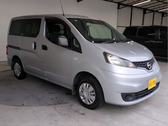 NISSAN NV200 VANETTE van 2015