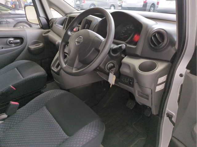 NISSAN NV200 VANETTE van 2015