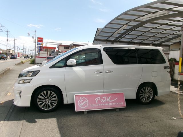 TOYOTA VELLFIRE 2014