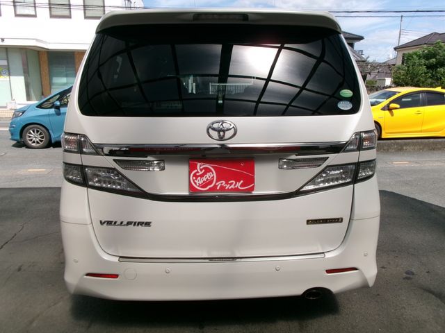 TOYOTA VELLFIRE 2014