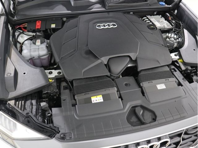 AUDI AUDI Q8 2022