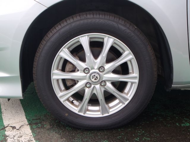 HONDA FIT SHUTTLE HYBRID 2012