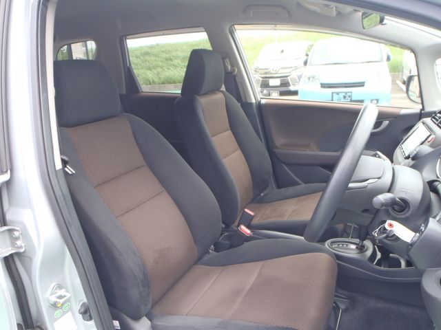 HONDA FIT SHUTTLE HYBRID 2012