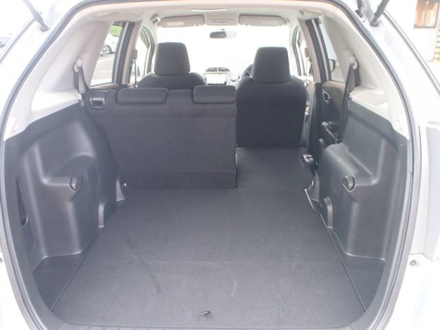 HONDA FIT SHUTTLE HYBRID 2012