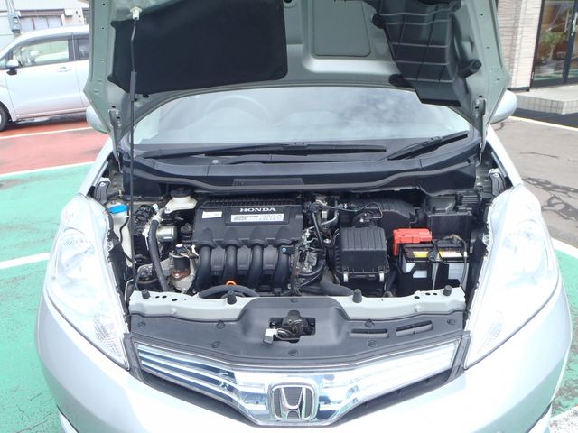 HONDA FIT SHUTTLE HYBRID 2012