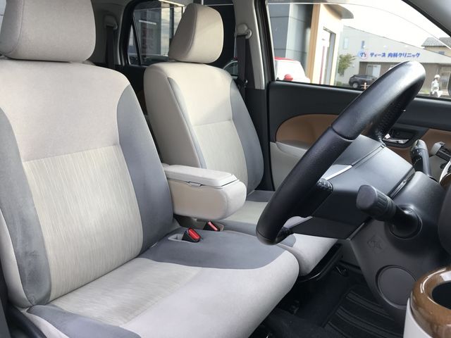 DAIHATSU CAST STYLE 2015