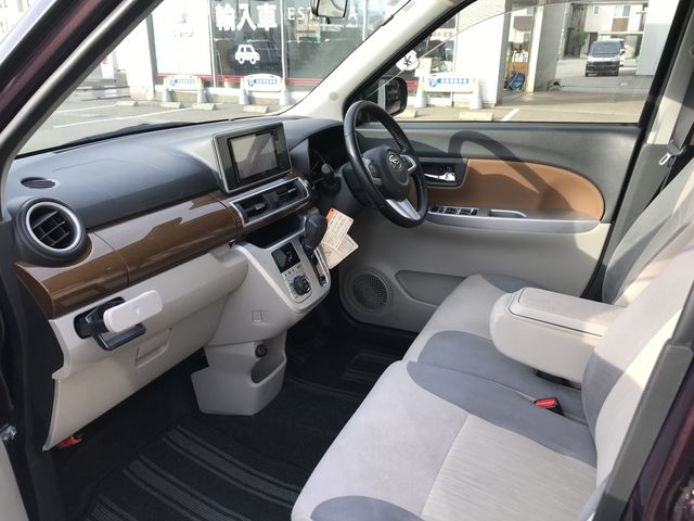 DAIHATSU CAST STYLE 2015