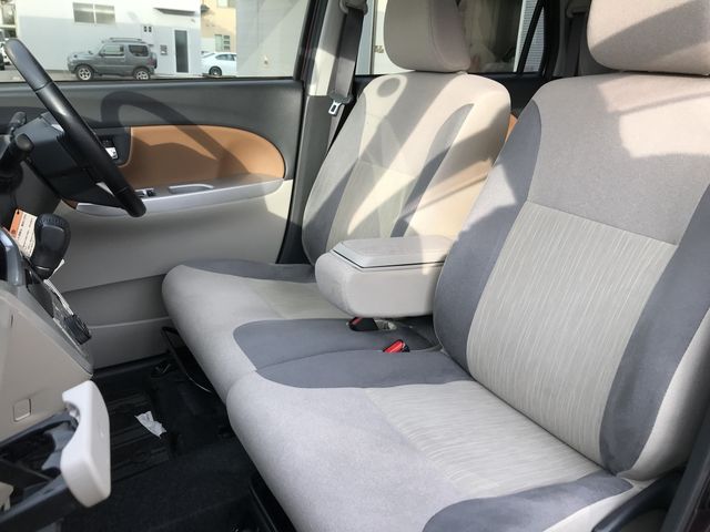 DAIHATSU CAST STYLE 2015