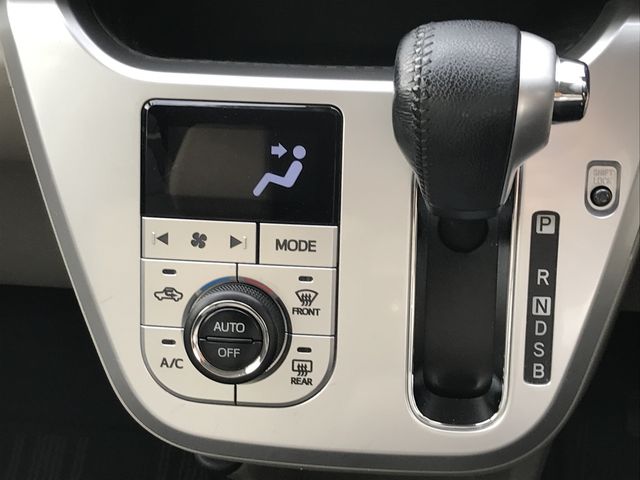 DAIHATSU CAST STYLE 2015