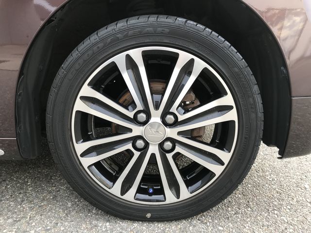 DAIHATSU CAST STYLE 2015