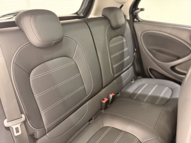 MCC SMART FORFOUR 2018