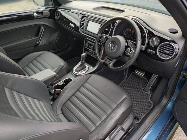 VOLKSWAGEN VOLKSWAGEN The BEETLE 2019