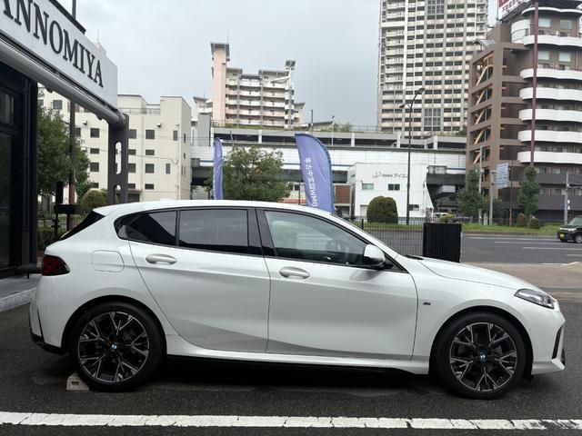 BMW BMW 1series 2025