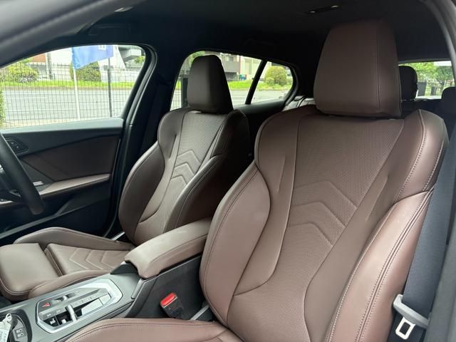 BMW BMW 1series 2025