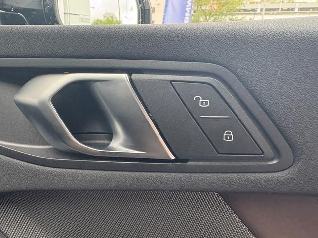 BMW BMW 1series 2025