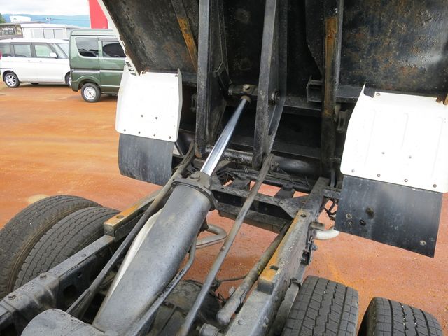 NISSAN DIESEL CONDOR 2001