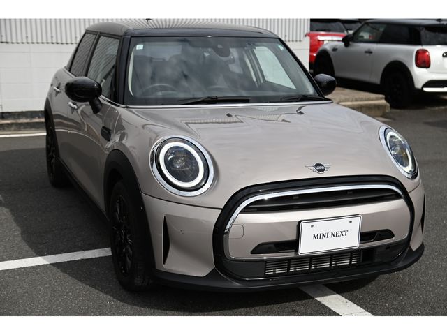 BMW MINI COOPER D 5DOOR 2023