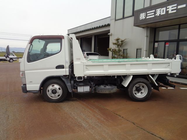 MITSUBISHI CANTER 2013
