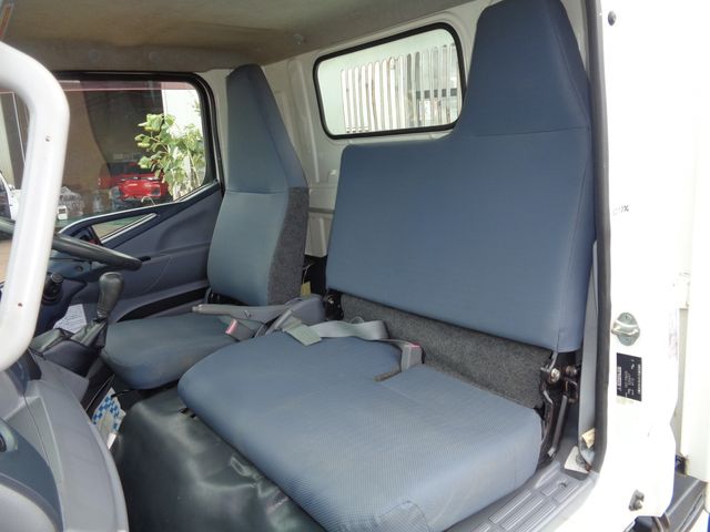 MITSUBISHI CANTER 2013