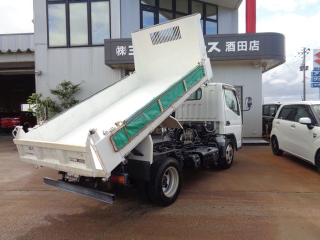 MITSUBISHI CANTER 2013