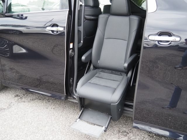 TOYOTA VELLFIRE  HYBRID 4WD 2020