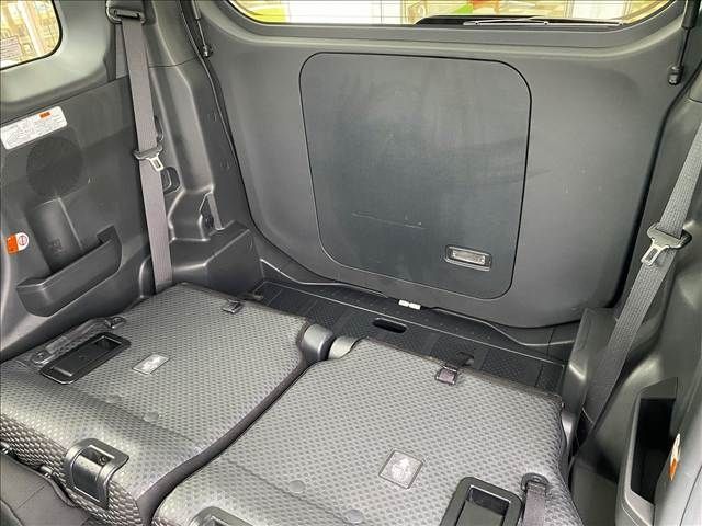 TOYOTA PIXIS MEGA 2020