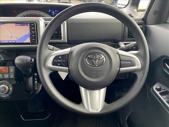 TOYOTA PIXIS MEGA 2020