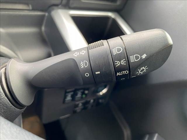 TOYOTA PIXIS MEGA 2020