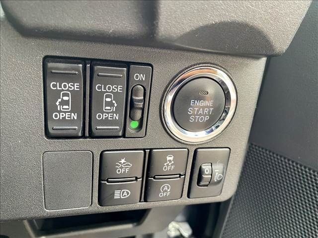 TOYOTA PIXIS MEGA 2020