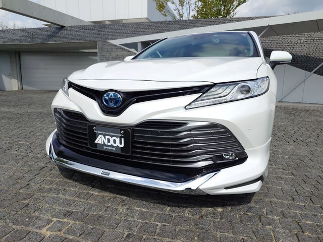 TOYOTA CAMRY HYBRID 2020