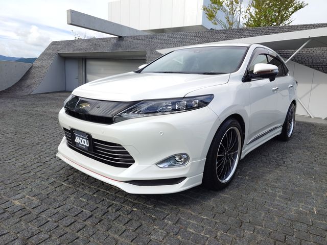 TOYOTA HARRIER 2WD 2015