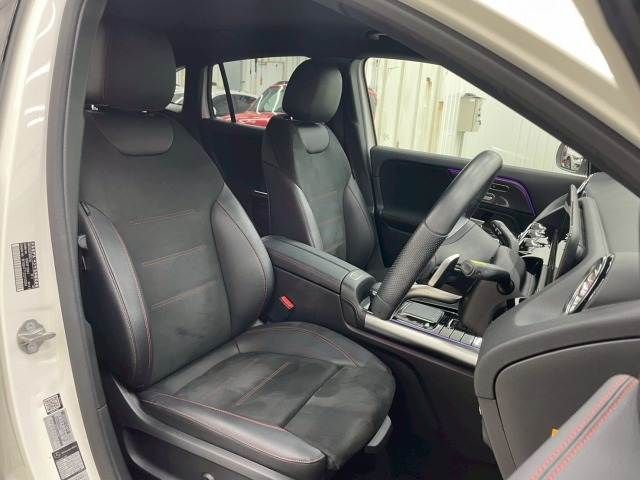 MERCEDES BENZ MERCEDES BENZ GLA class 2020