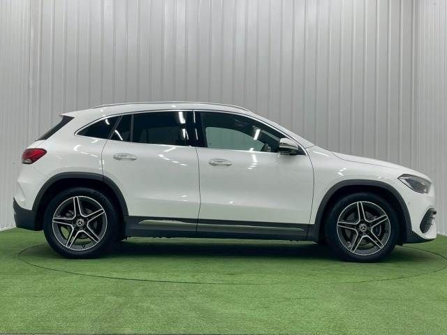 MERCEDES BENZ MERCEDES BENZ GLA class 2020