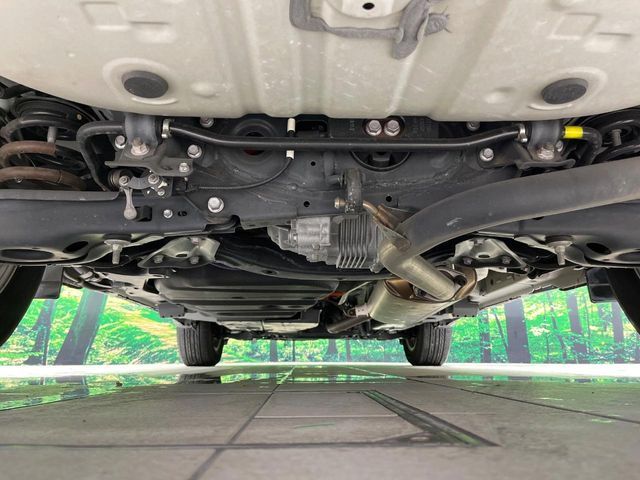 TOYOTA HARRIER HYBRID 2018